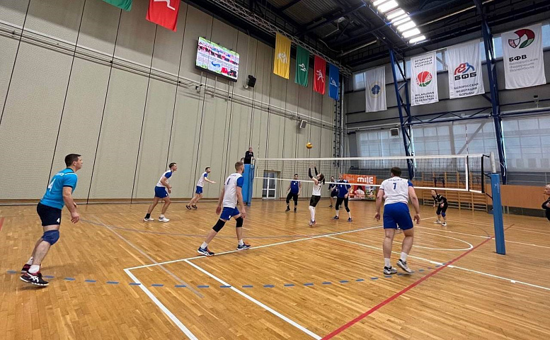 Команда БелГИЭ по волейболу приняла участие в XIX Рождественском турнире по волейболу имени Иганова